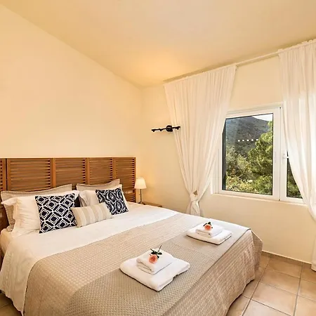 Villa Apple Villas Mouríon
